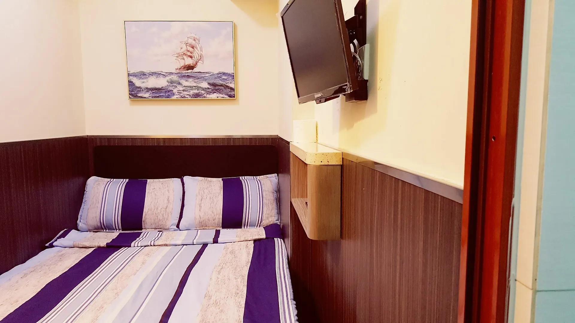 Everyday Inn Hotel Kowloon  0*, Kowloon (Hong Kong)